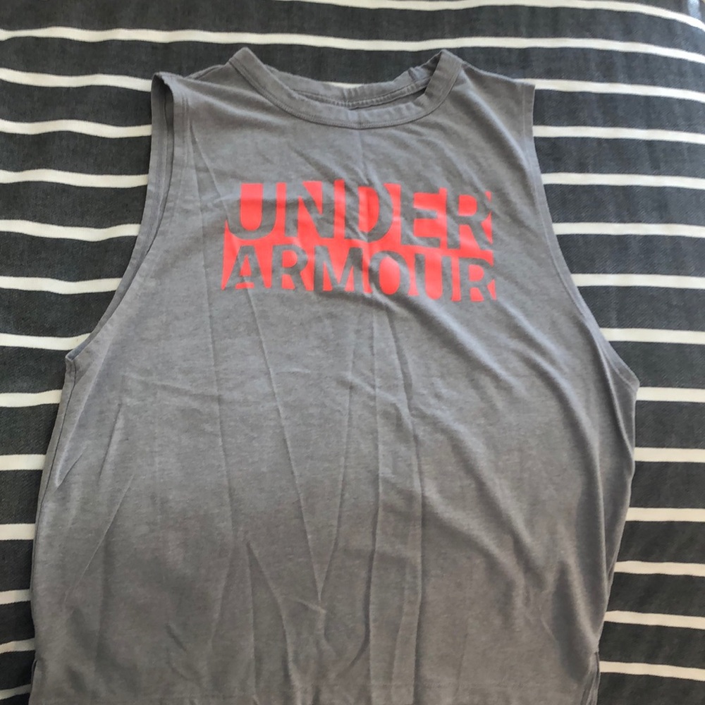 Under Armour heat-gear muscle tank top